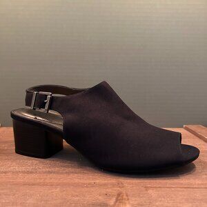 Life Stride Womens Black Peep Toe Pumps With 2.5" Block Heel Size 11M